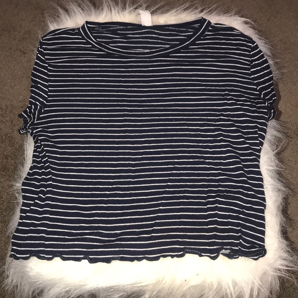 T-shirt/crop top